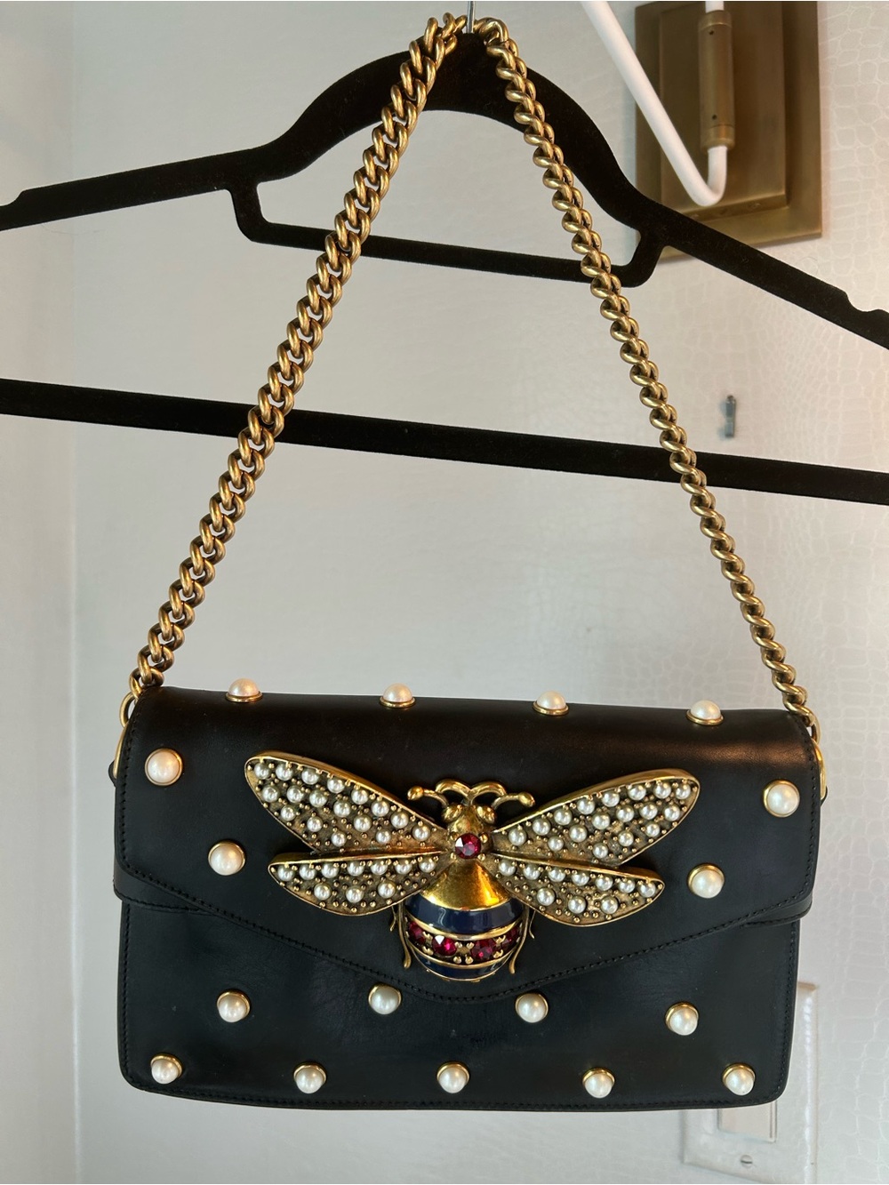 Gucci Black Pearl-Studded Leather Crossbody with Jeweled Bee - Picture 2 of 8
